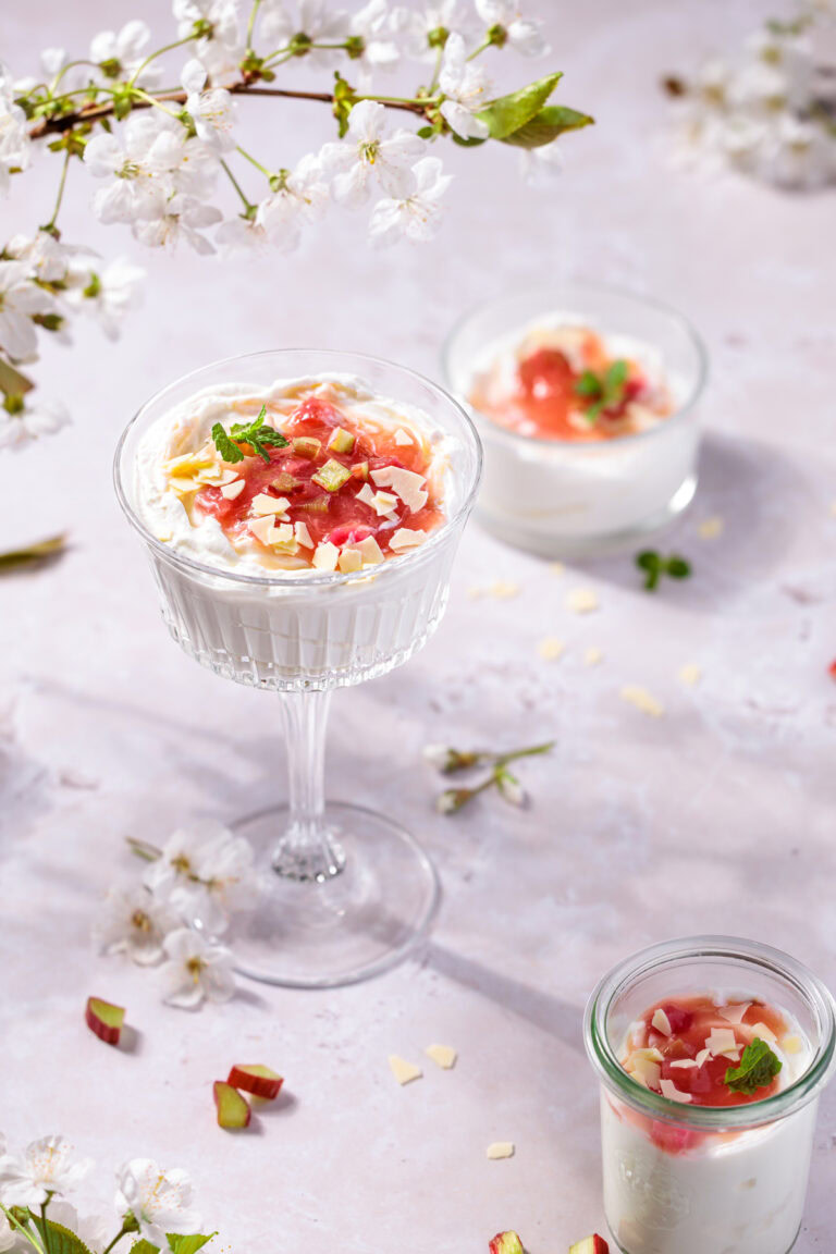 Foodfotografie Neufeld, NRW, Rhabarber-Quark-Dessert